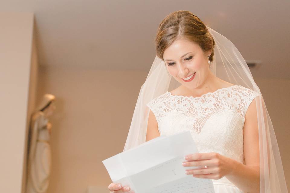 Bride Reading Letter from Groo