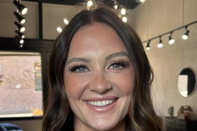 GlammedByAnastasia