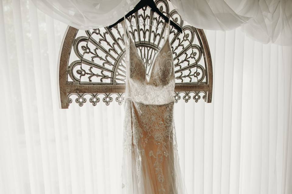 Wedding dress