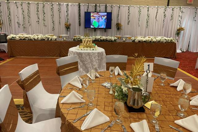 Head Table