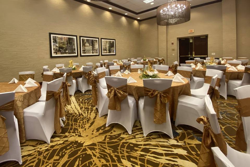 Linen and chair covers