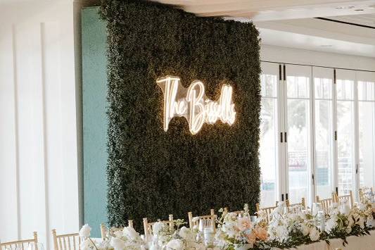 Large Hedgewall