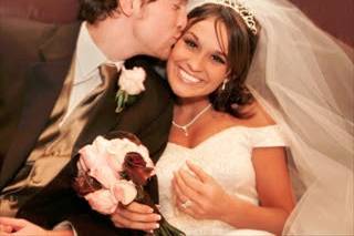 Couple's forehead kiss