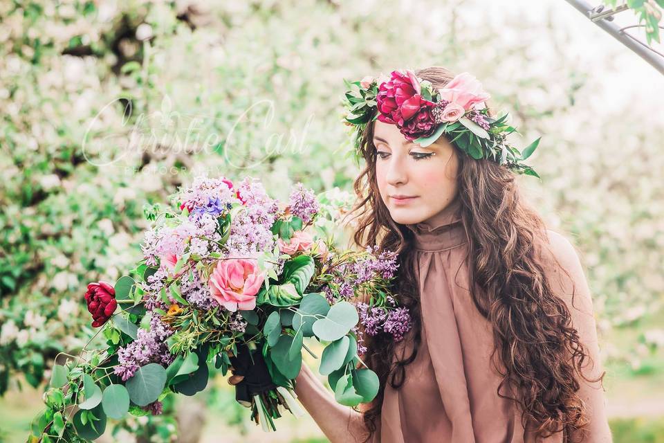 Spring wedding bouquet