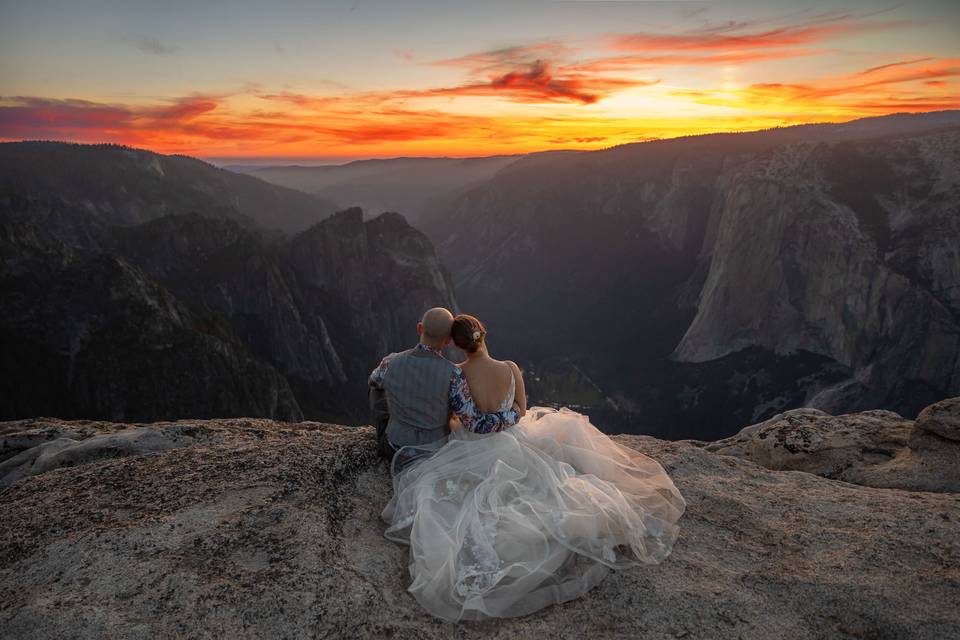 Yosemite Elopement Taft Point