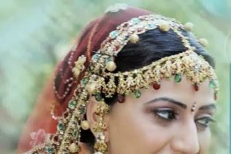 Bridal Makeup Artist NJ - Specialize in Bridal Hair, Makeup, Henna - Sakhi Desai