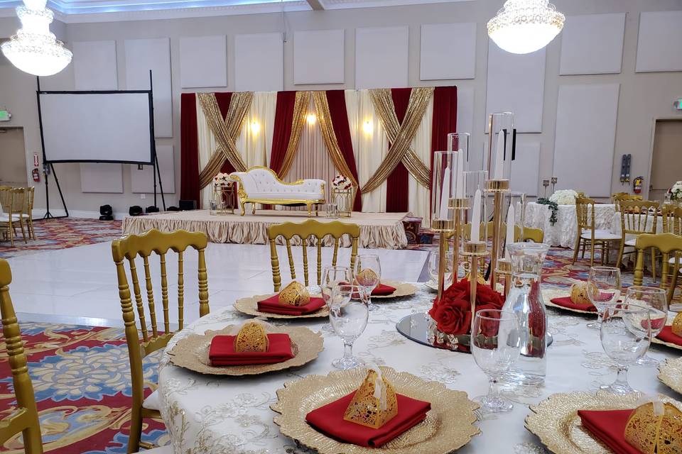 Wedding Stage and Table Decor