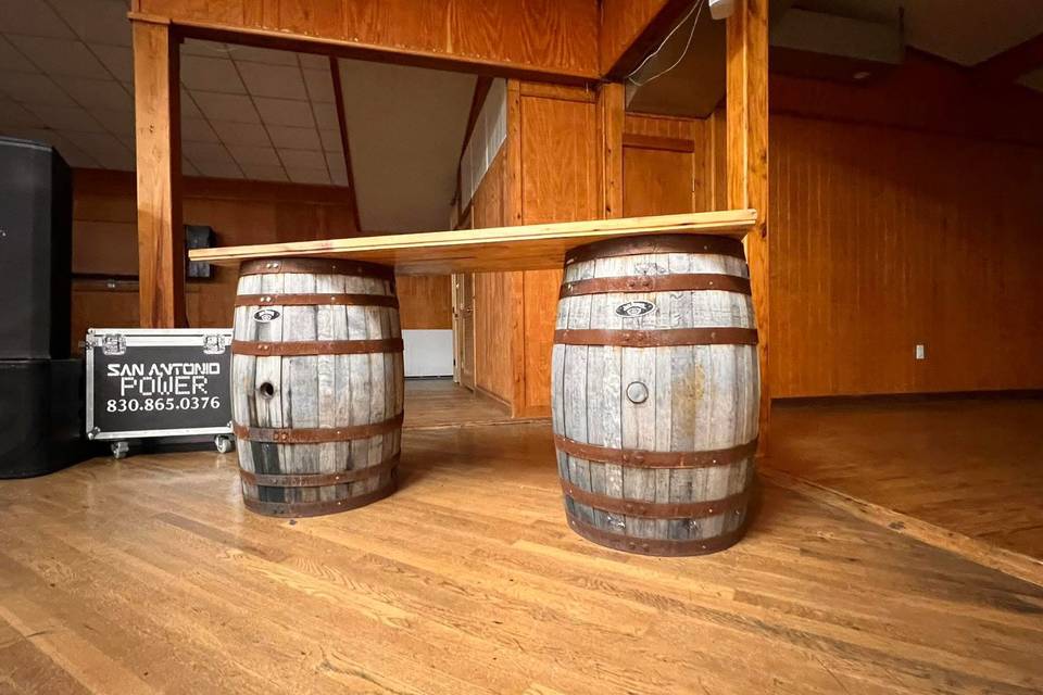 Barrel Bar