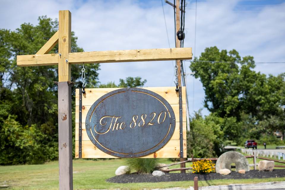8820-entrance-sign.jpg