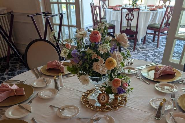 A stunning vintage wedding!!!