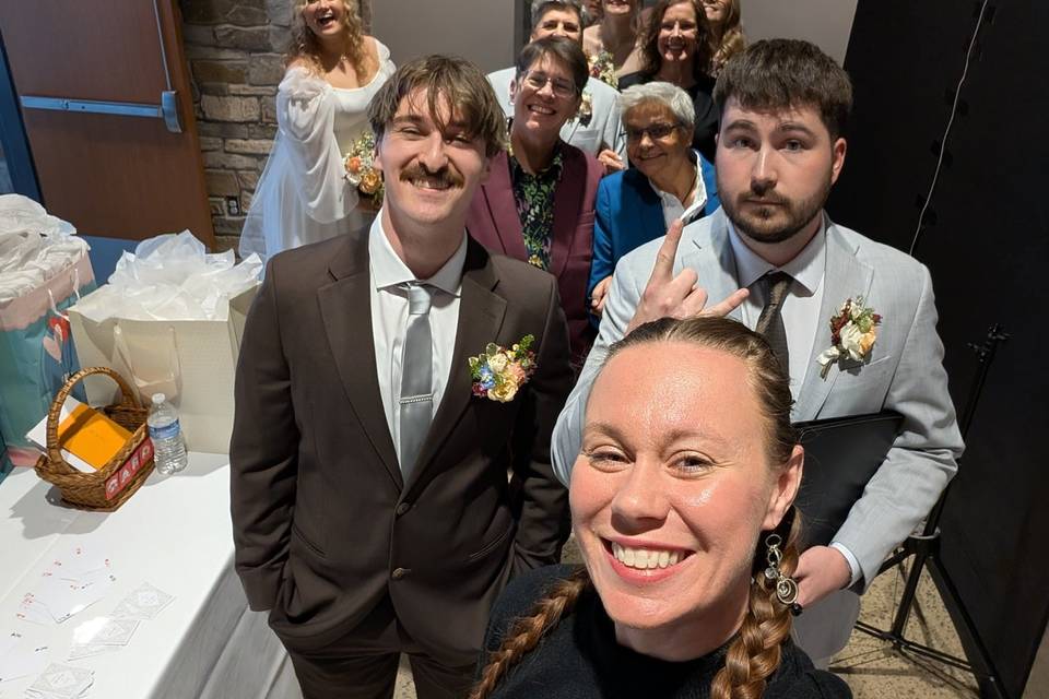 The ceremony line-up!