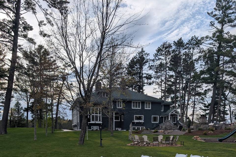 Ceremony at Indian Point Manor