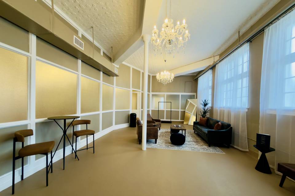 Groom Suite