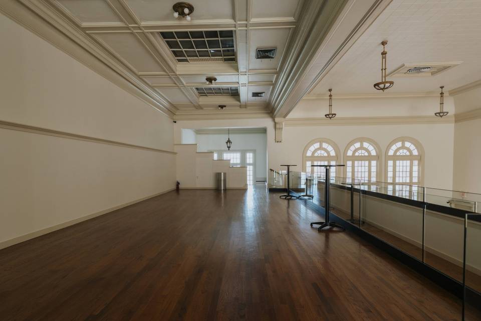 Mezzanine/Upstairs Level