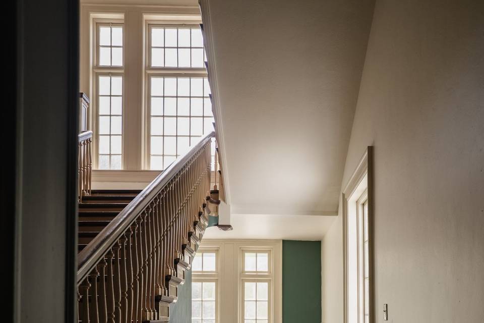 Leading to Atrium Floor