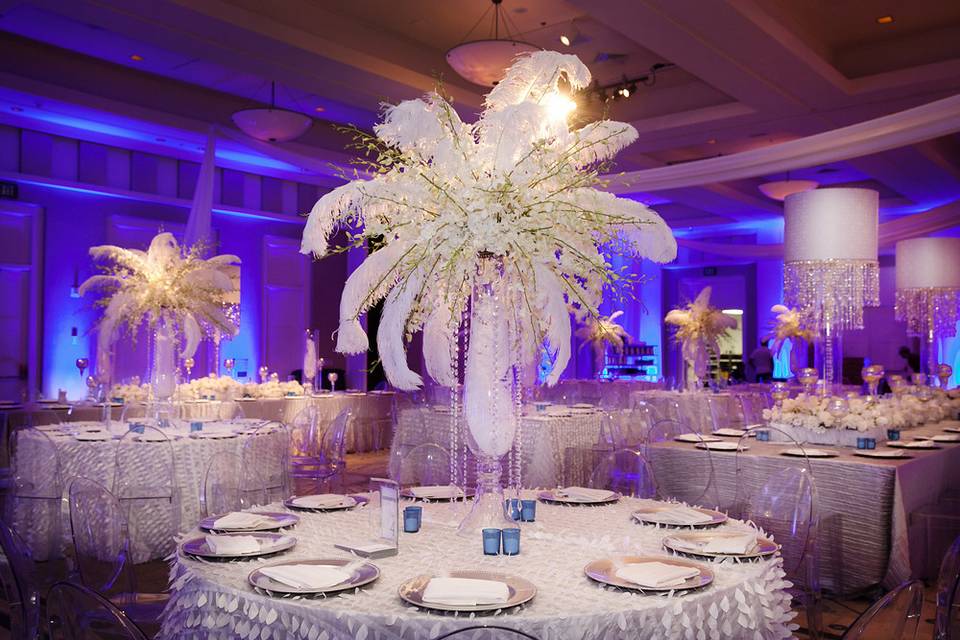 SAVOR CATERING