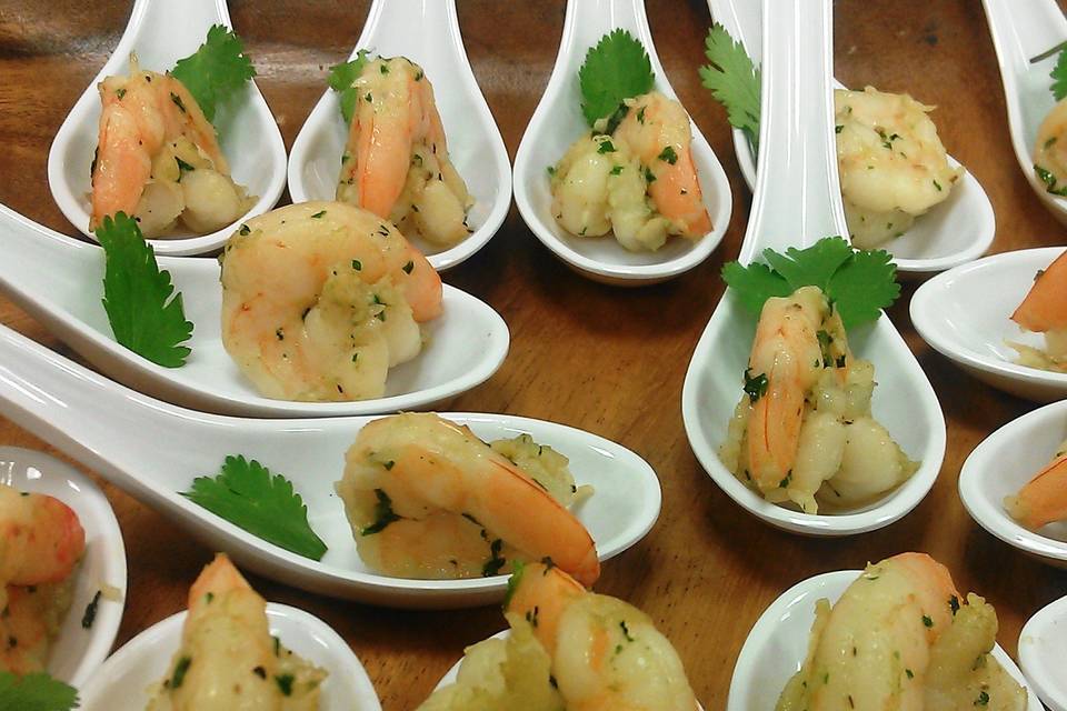 SAVOR CATERING