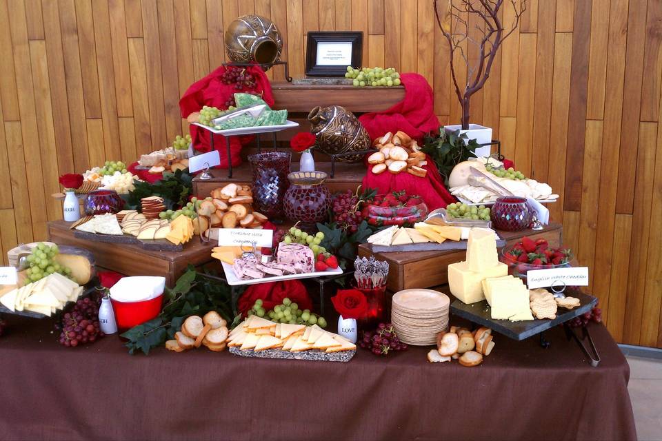 SAVOR CATERING