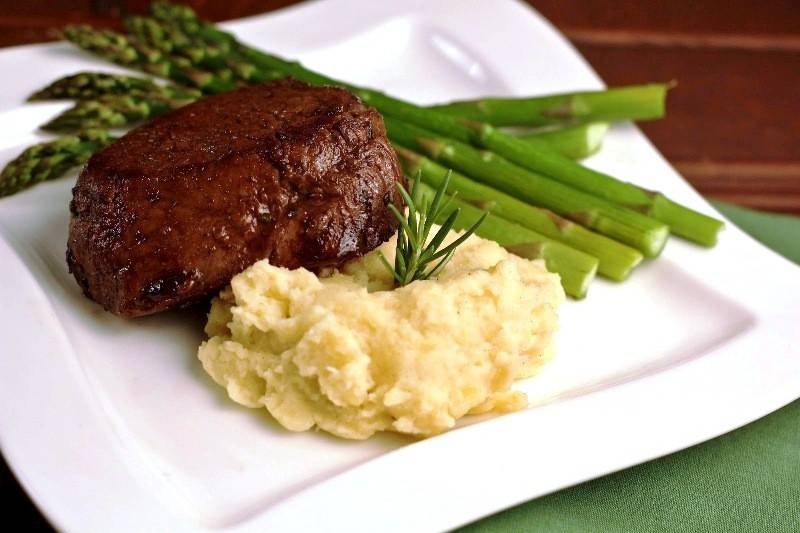 SAVOR CATERING