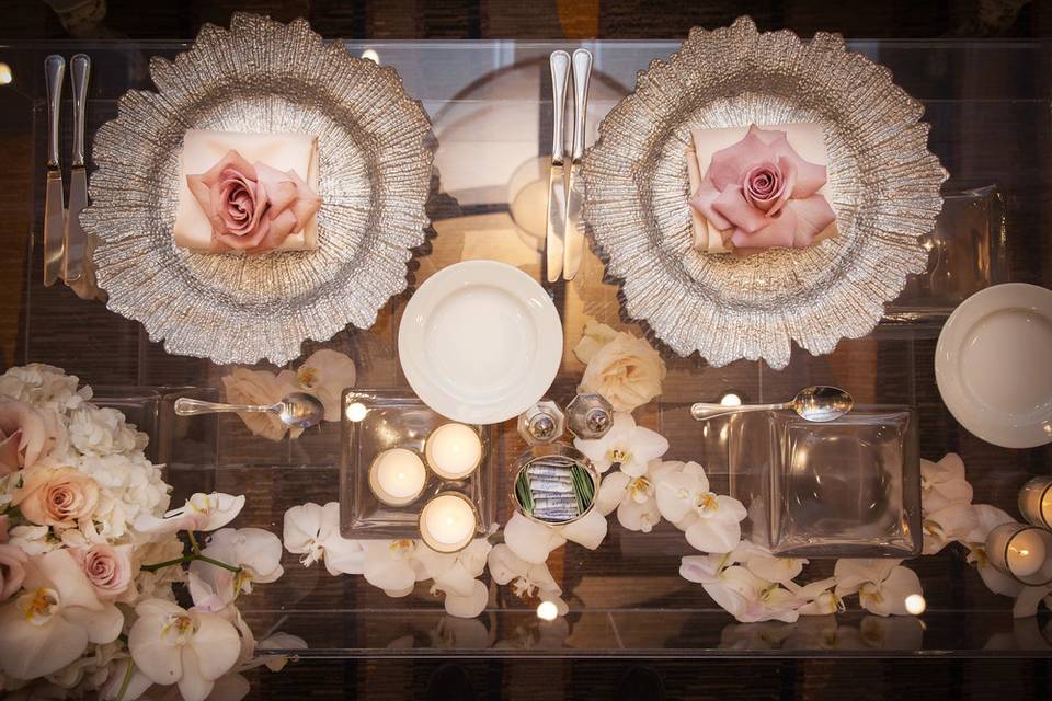 SAVOR CATERING