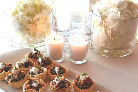 SAVOR CATERING
