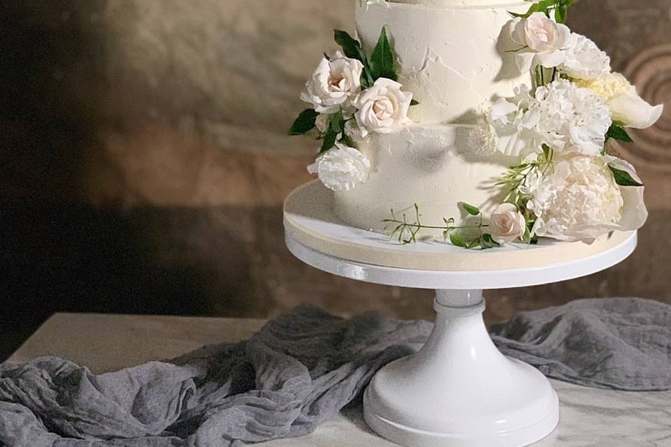 MDV Custom Cakes - Wedding Cake - Bronx, NY - WeddingWire