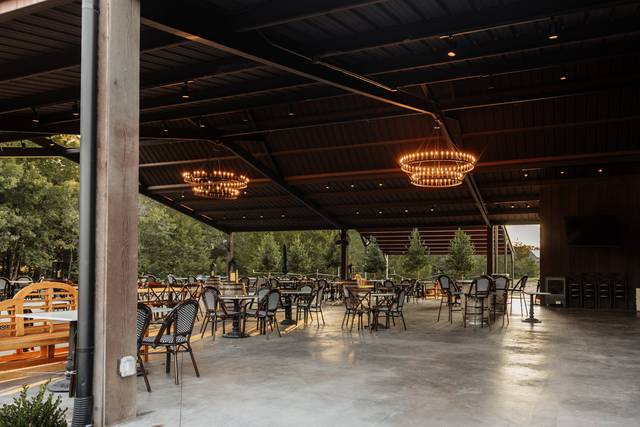Live Happy Lane Winery