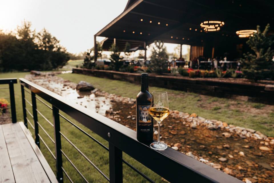 Live Happy Lane Winery