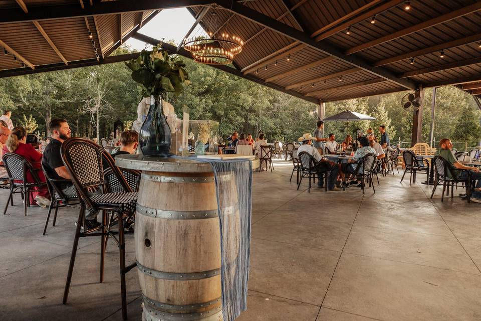 Live Happy Lane Winery