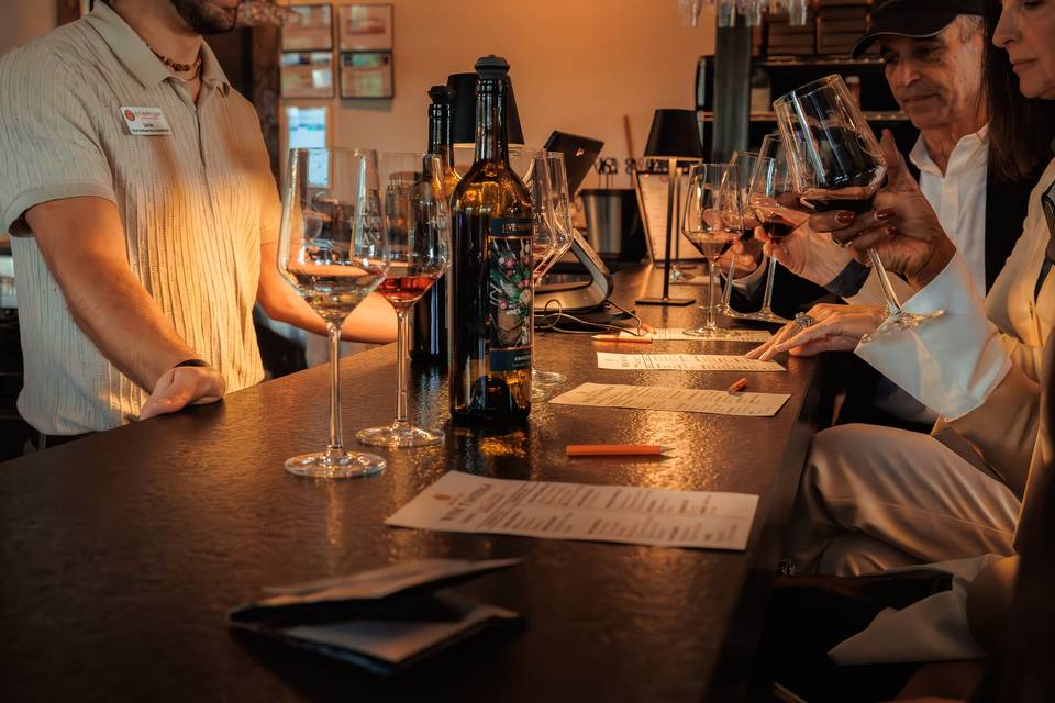 Live Happy Lane Winery