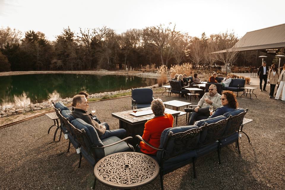 Live Happy Lane Winery