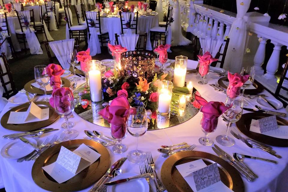 Custom Centerpieces