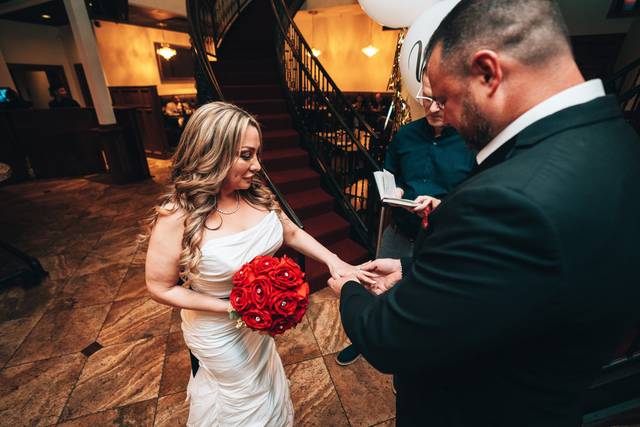 Bride and groom ceremony