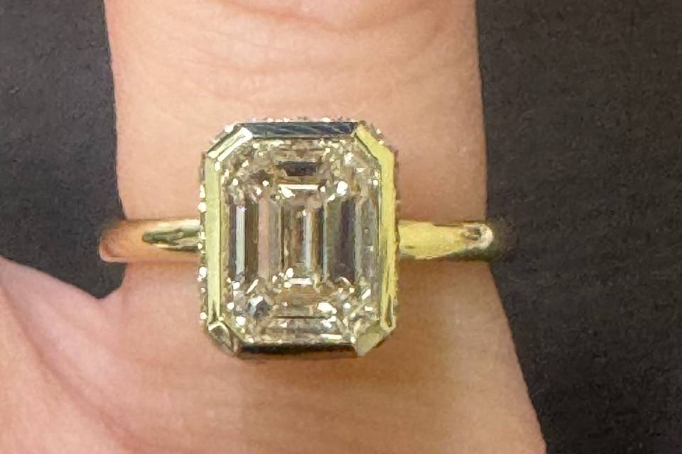 Diamond Jenny Fine Jewelry