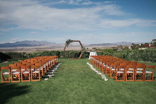 Daytime ceremony event lawn
