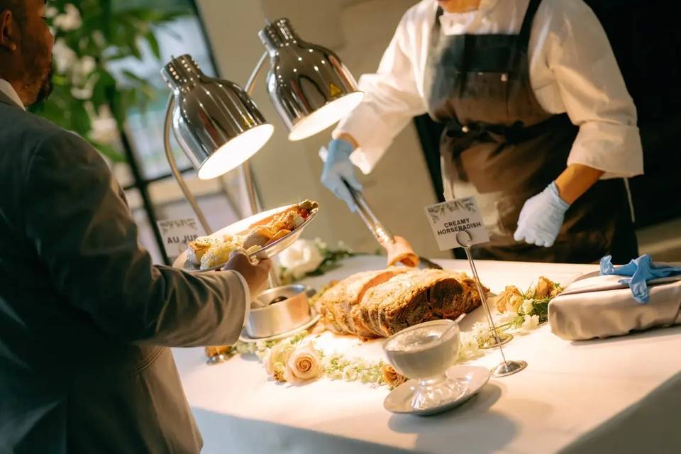 Carving station
