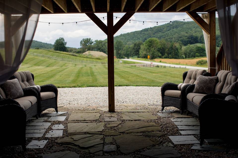 Wedding Barn at Lakota's Farm