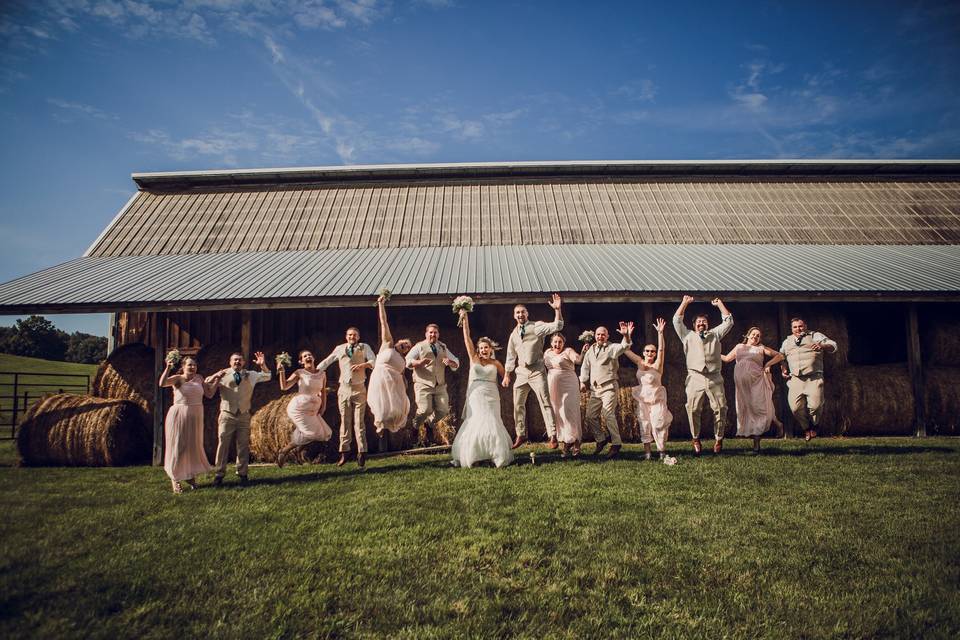 Wedding Barn at Lakota's Farm