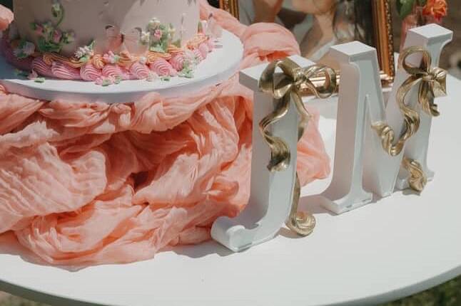 Vintage cake