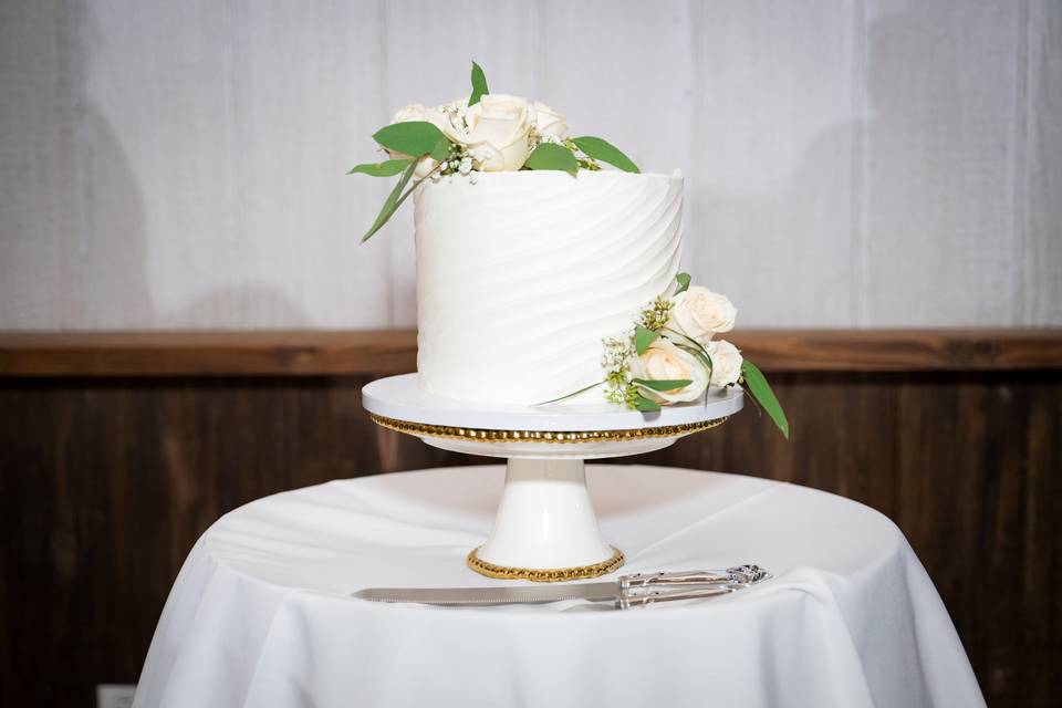 8” Wedding Cake
