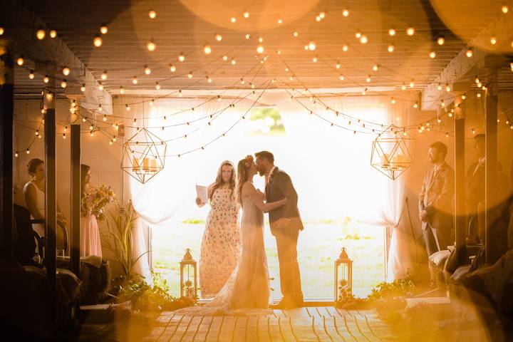 Gorgeous indoor ceremonies.