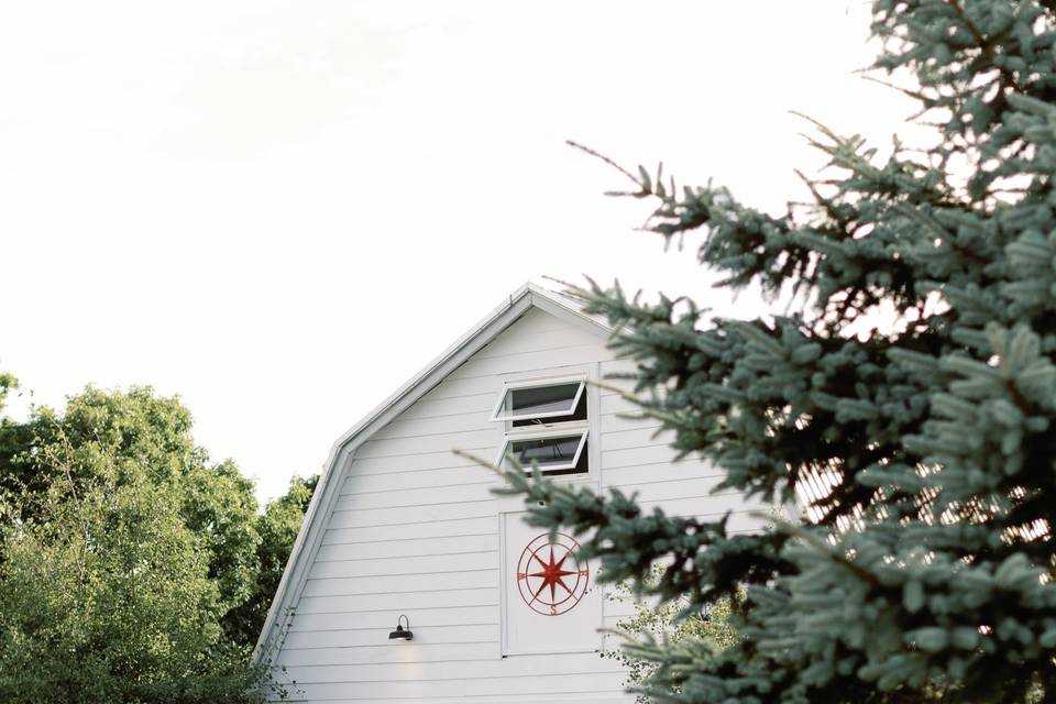 Overlook Barn Wedding