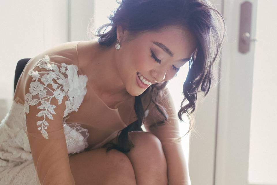 Bride Shoe 2x3 1356x2032