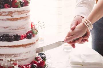 Cake cutting