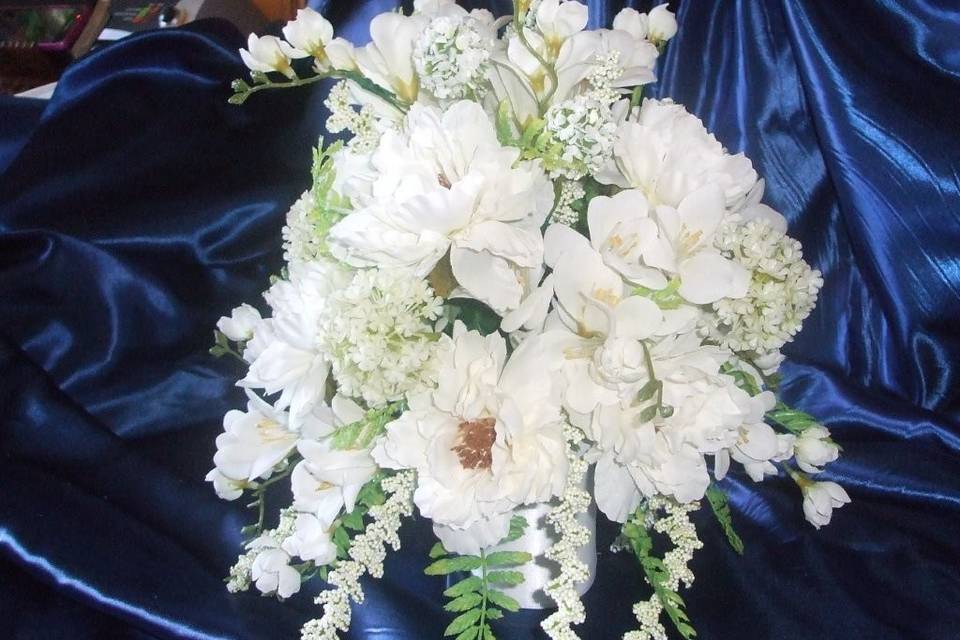 White silk bouquet