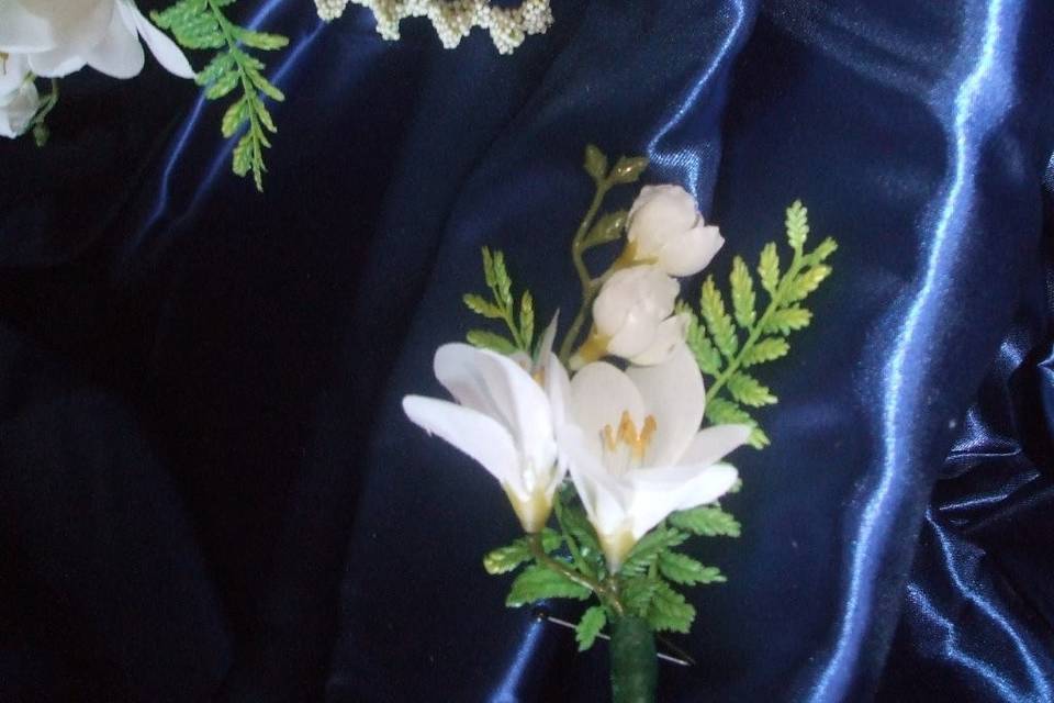 Silk boutonnieres