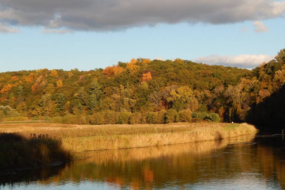 River Edge Bed and Breakfast & Gathering Place