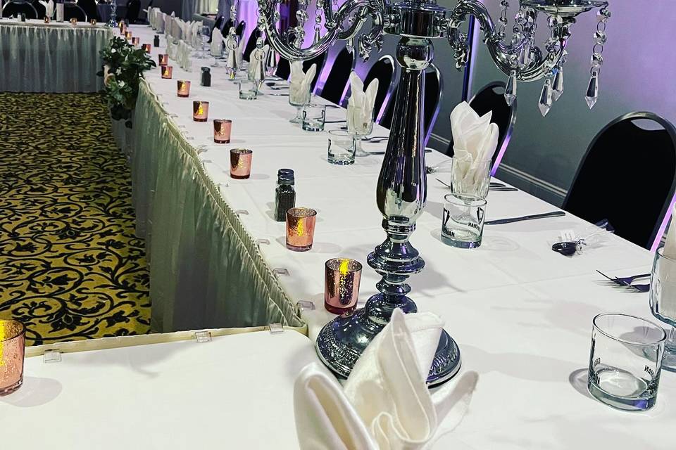 Guest Table
