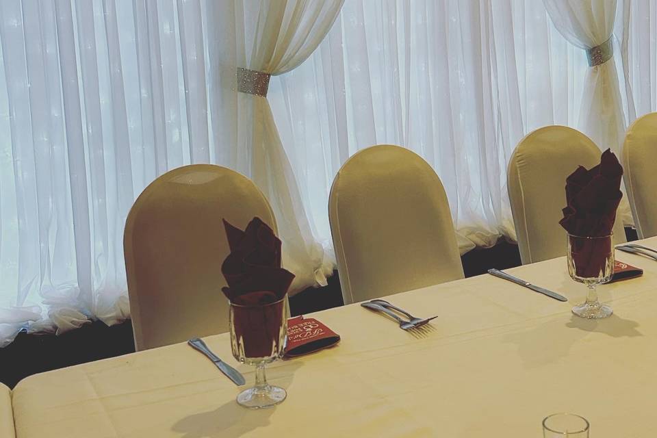 Head Table