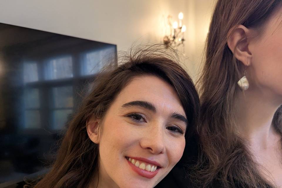 Molly natural makeup